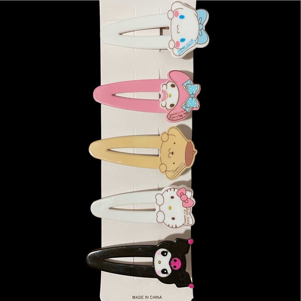 NWT Sanrio Character Hair Clips